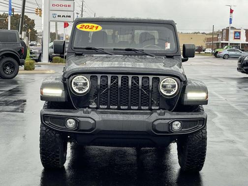 2021 Jeep Gladiator Willys 4x4