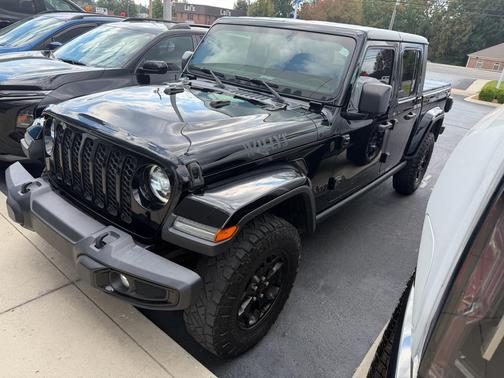 2021 Jeep Gladiator Willys 4x4