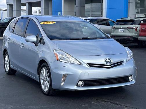 2012 Toyota Prius v Five