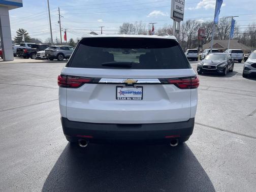 2023 Chevrolet Traverse LT Leather