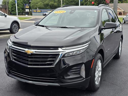 Mosaic Black Metallic 2024 Chevrolet Equinox 1LT