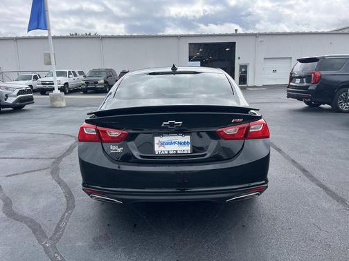 2022 Chevrolet Malibu FWD RS