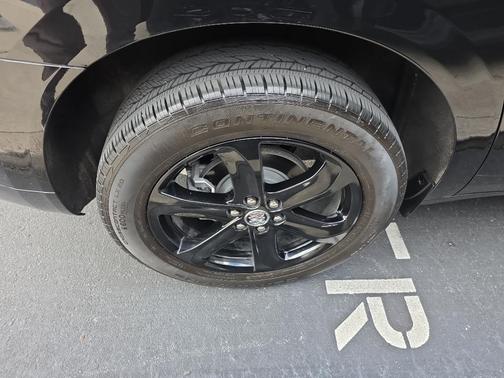 2024 Buick Enclave Essence FWD