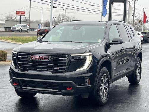 2024 GMC Acadia AWD AT4