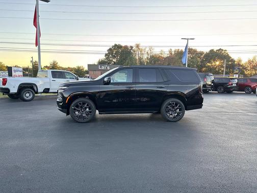 2026 Chevrolet Tahoe 4WD RST