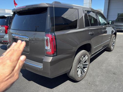 2020 GMC Yukon Denali
