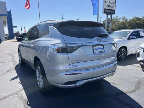 2022 Buick Enclave AWD Avenir