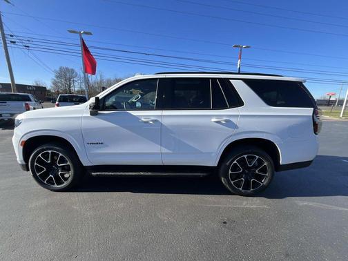 2024 Chevrolet Tahoe 4WD RST