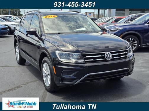 Deep Black Pearl Metallic 2018 Volkswagen Tiguan 2.0T S