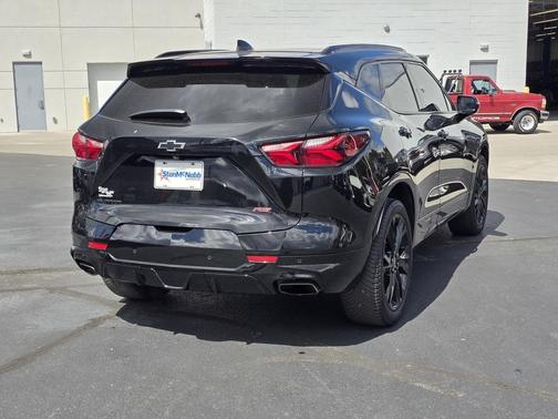 Black 2022 Chevrolet Blazer RS