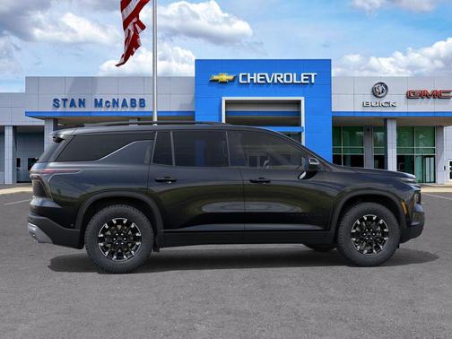 Mosaic Black Metallic 2026 Chevrolet Traverse AWD Z71