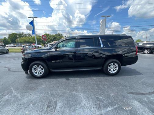 2018 Chevrolet Suburban LT