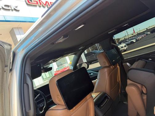 2021 Cadillac Escalade ESV Sport