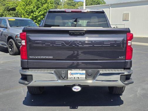 Dark Ash Metallic 2023 Chevrolet Silverado 1500 LT