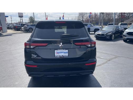 2023 Mitsubishi Outlander ES 2.5 2WD