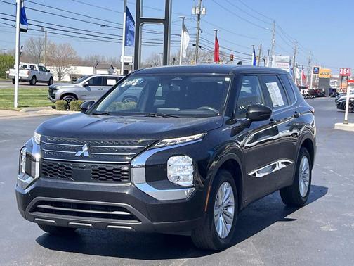 2023 Mitsubishi Outlander ES 2.5 2WD