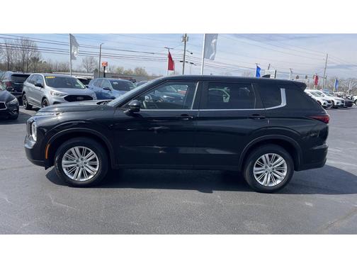 2023 Mitsubishi Outlander ES 2.5 2WD