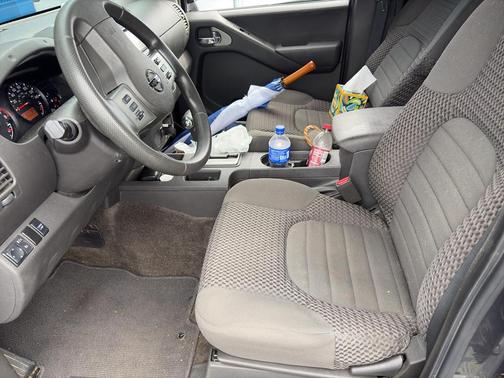 2014 Nissan Frontier SV