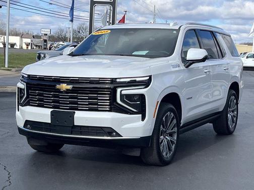 2025 Chevrolet Tahoe 4WD High Country