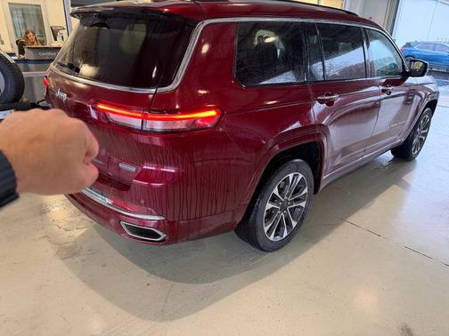 2021 Jeep Grand Cherokee L Overland