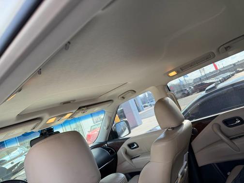 2017 Nissan Armada SL