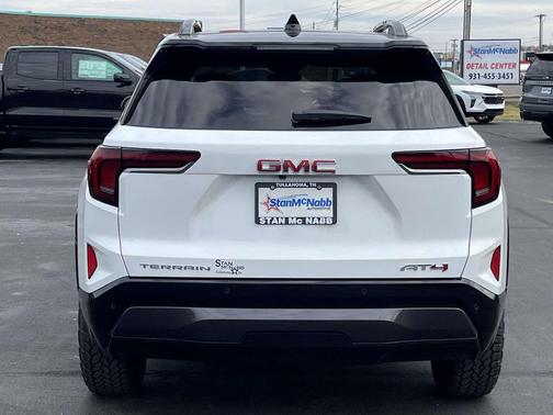 2026 GMC Terrain AWD AT4