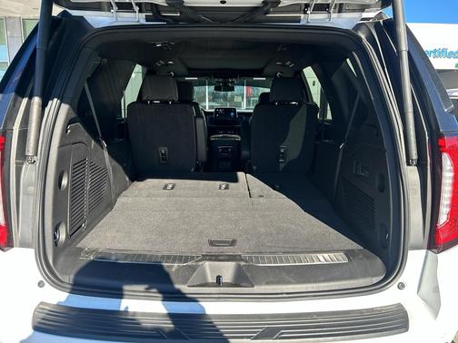 2022 GMC Yukon 4WD AT4