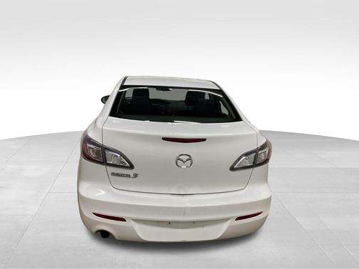 2012 Mazda Mazda3 i Sport
