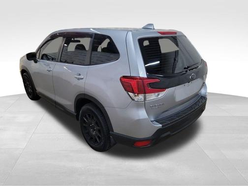 2019 Subaru Forester Base