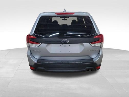 2019 Subaru Forester Base
