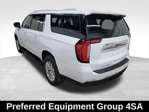 2023 GMC Yukon XL SLT