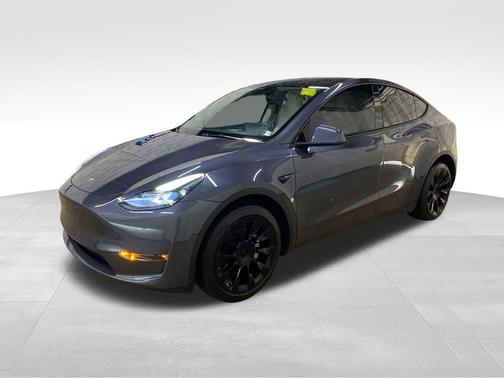 Deep Blue Metallic 2023 Tesla Model Y Long Range Dual Motor All-Wheel Drive