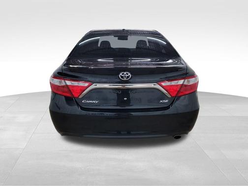 2017 Toyota Camry XSE