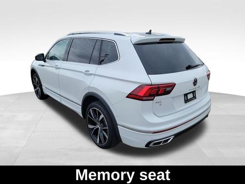 2022 Volkswagen Tiguan 2.0T SEL R-Line 4MOTION