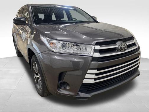 2018 Toyota Highlander LE