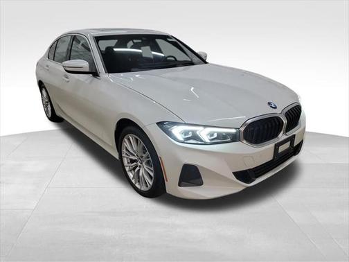 2024 BMW 330 i xDrive