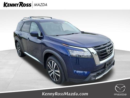 2023 Nissan Pathfinder Platinum 4WD