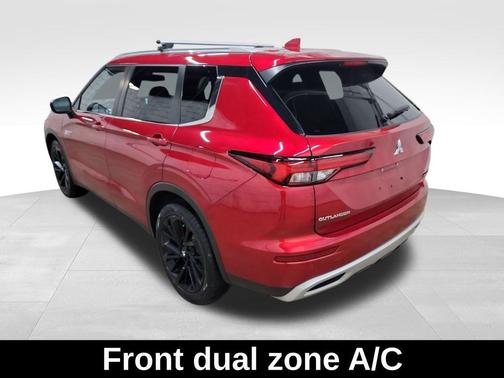 2023 Mitsubishi Outlander PHEV SE S-AWC