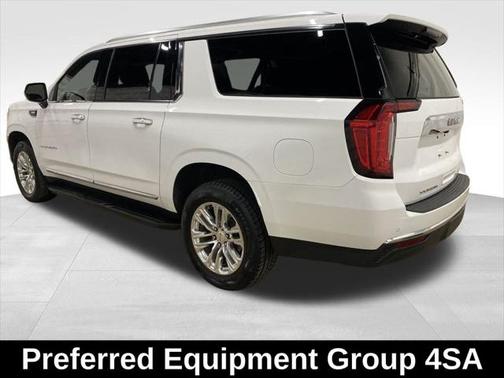 2023 GMC Yukon XL SLT