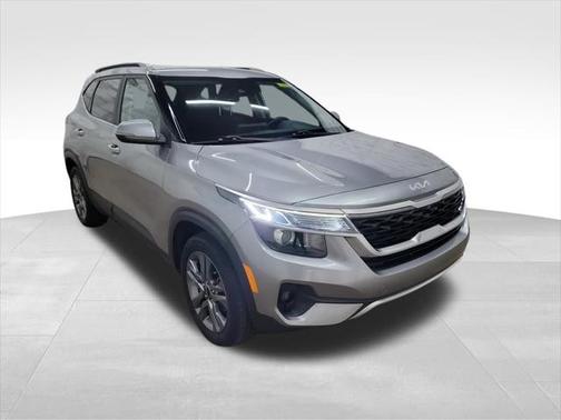2022 Kia Seltos S