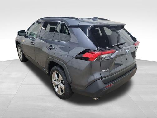 2021 Toyota RAV4 Hybrid XLE Premium