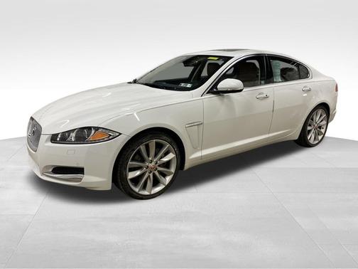 2015 Jaguar XF 3.0 Sport