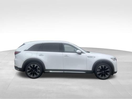 Rhodium White Premium 2026 Mazda CX-90 PHEV Premium Plus