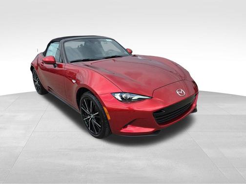 Soul Red Crystal Metallic 2026 Mazda MX-5 Miata Grand Touring