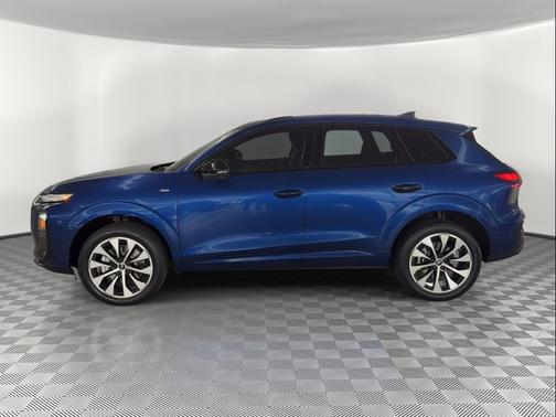 Navarra Blue Metallic 2026 Audi Q3 TFSI quattro S tronic