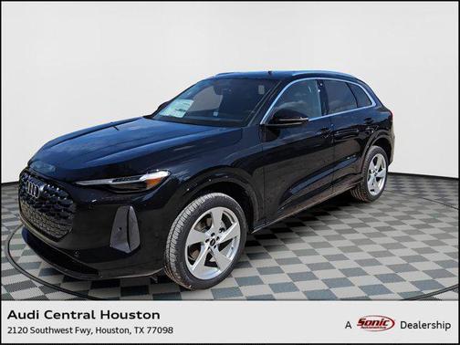 2025 Audi Q5 Premium Plus