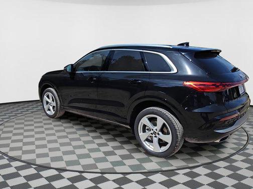 2025 Audi Q5 Premium Plus