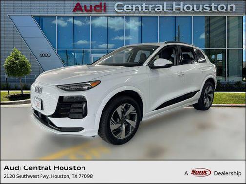 2025 Audi Q6 e-tron Premium Plus quattro