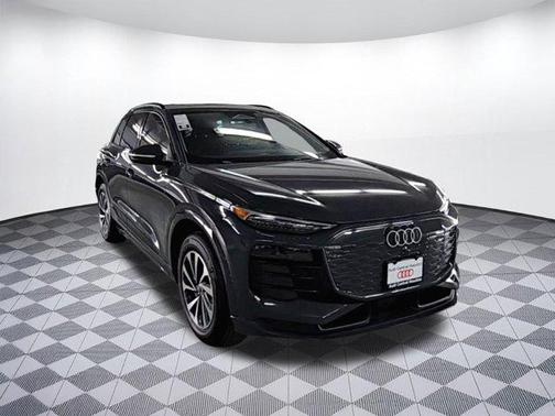 2025 Audi Q6 e-tron Premium Plus quattro