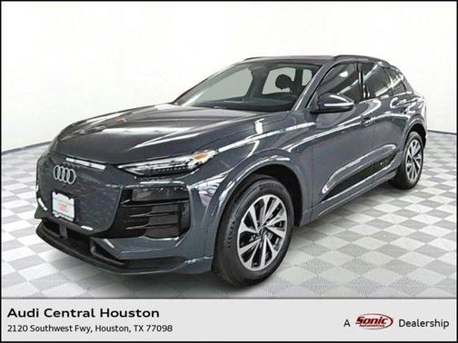 2025 Audi Q6 e-tron Premium Plus quattro